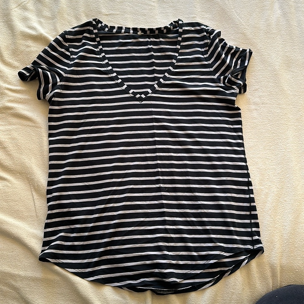 Lululemon Love V- neck